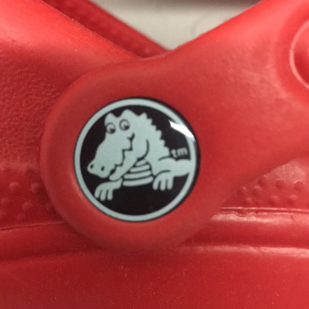 🚨CROCS 🚨 - Picture 5 of 8